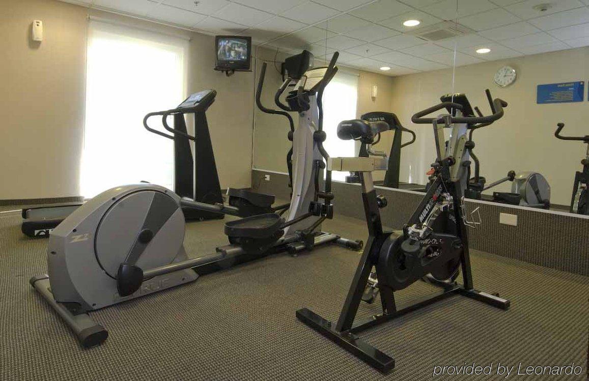City Express By Marriott Celaya Parque Facilities photo